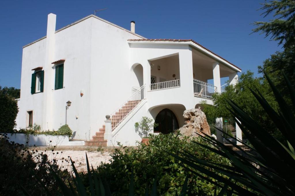 אוסטוני Villa Isabella מראה חיצוני תמונה